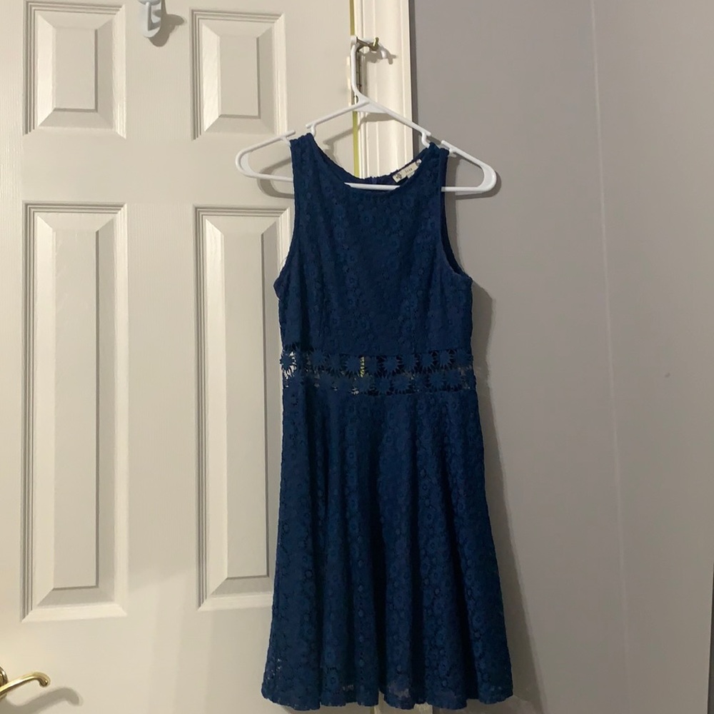 Forever 21 blue lace dress💙